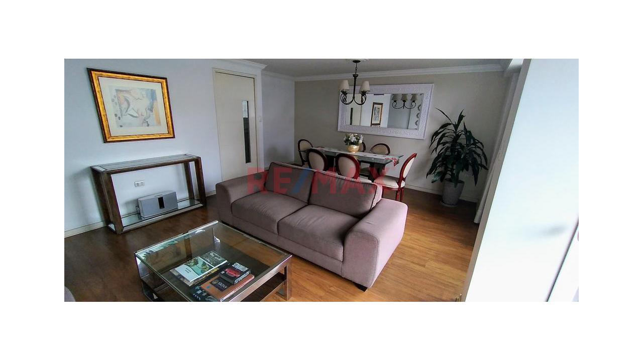 Vendo Departamento 3 Dorm, Con Balcón, Calle Las Lilas, Valle Hermoso, Surco — foto 6