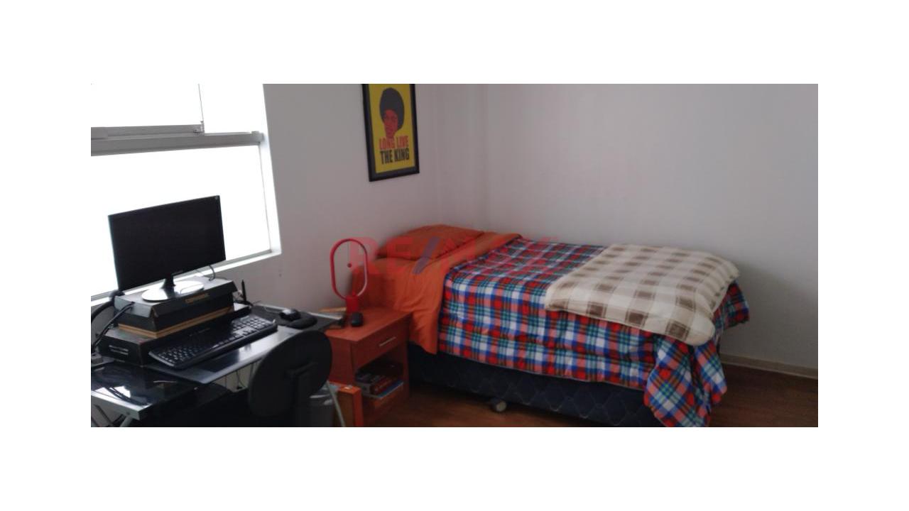 Vendo Departamento 3 Dorm, Con Balcón, Calle Las Lilas, Valle Hermoso, Surco — foto 4