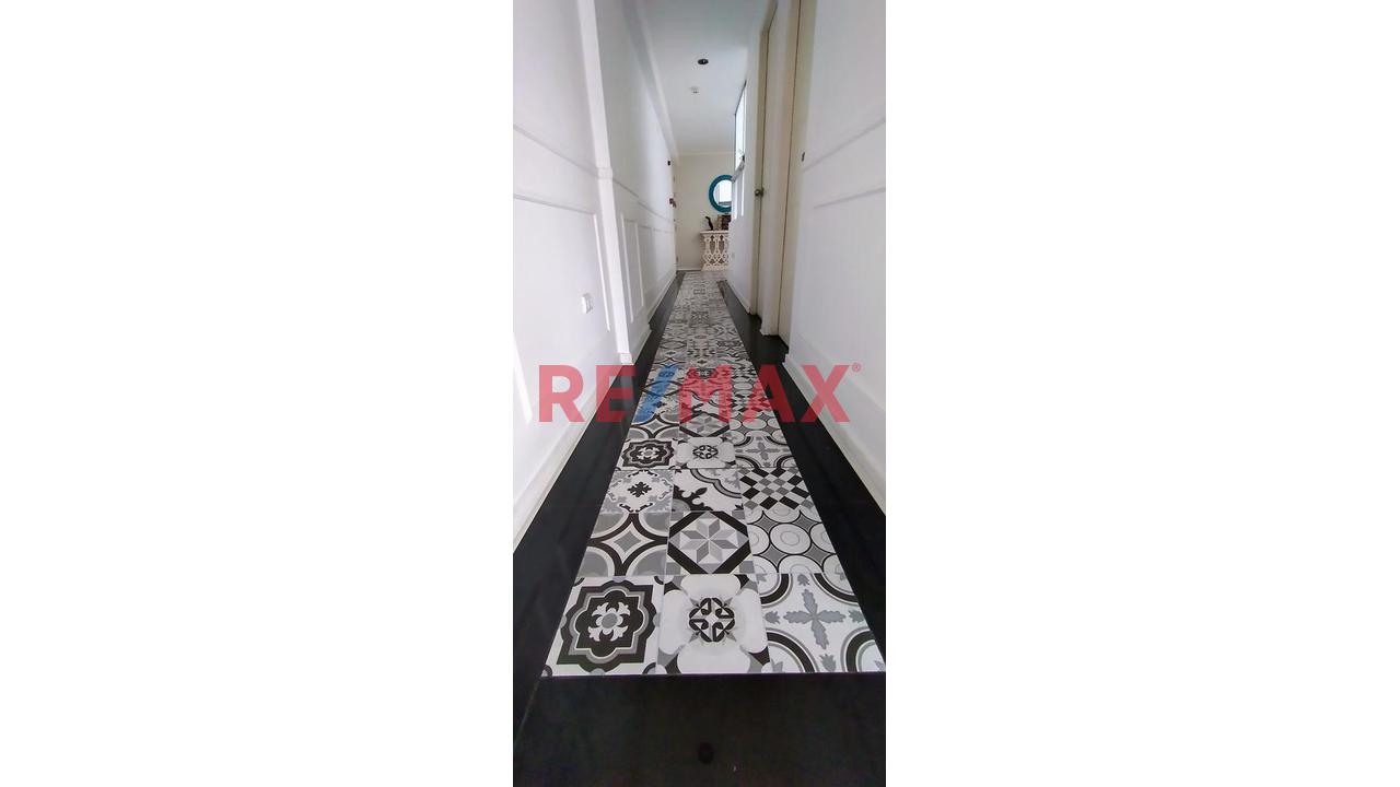 Vendo Departamento 3 Dorm, Con Balcón, Calle Las Lilas, Valle Hermoso, Surco — foto 5