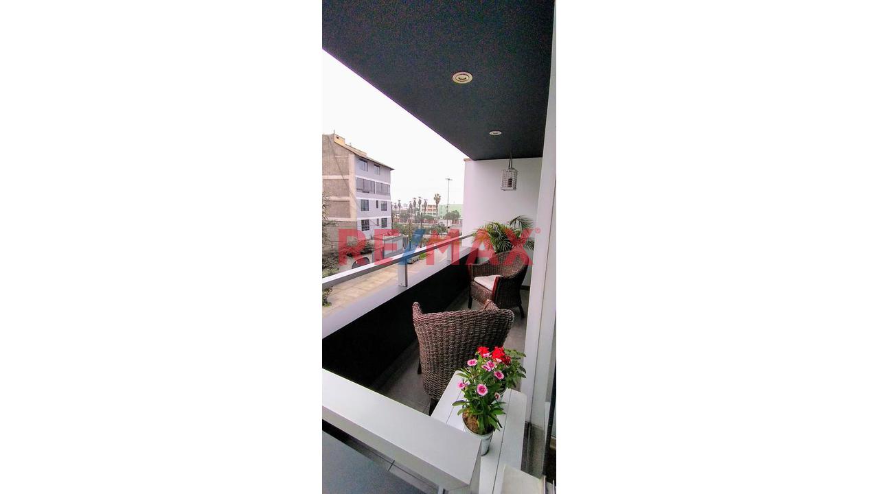 Vendo Departamento 3 Dorm, Con Balcón, Calle Las Lilas, Valle Hermoso, Surco — foto 11