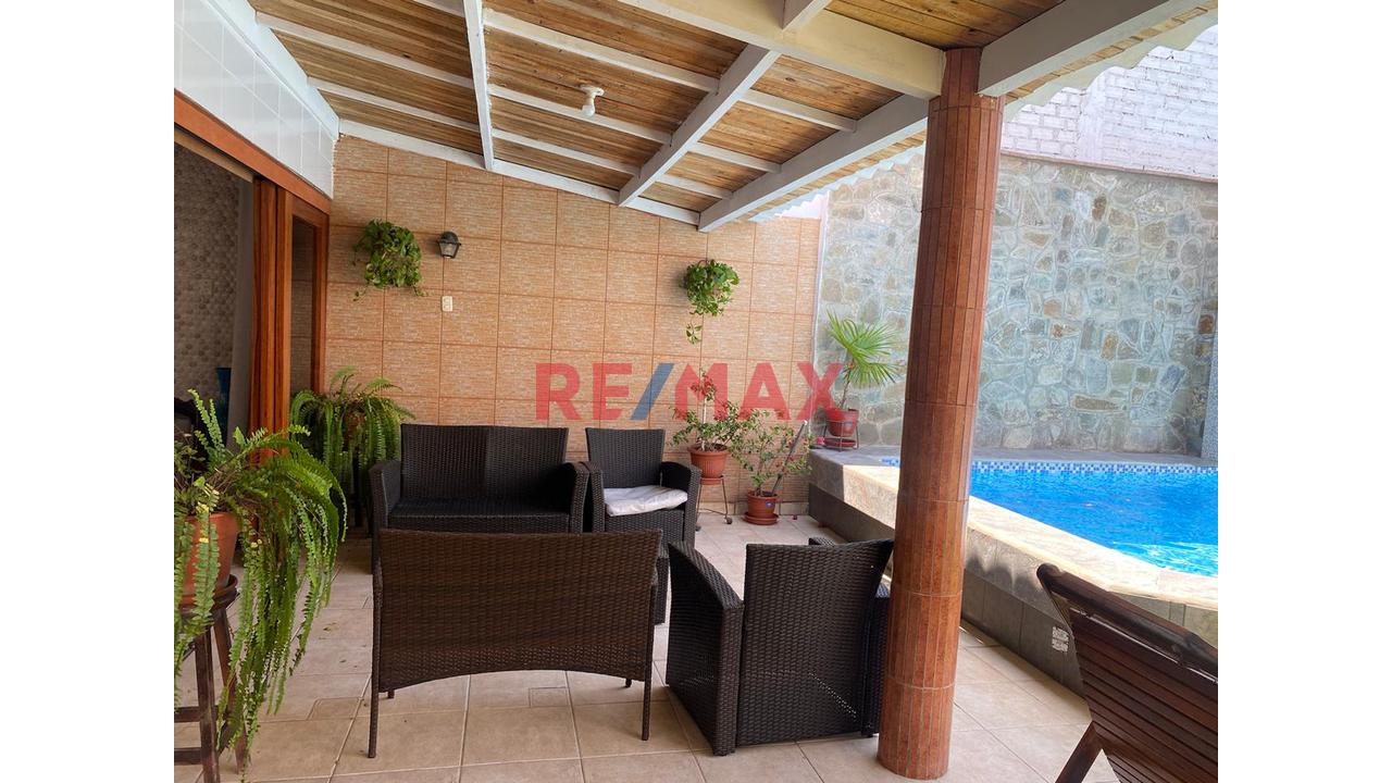 Vendo Linda Y. Espaciosa Casa De Playa En Chilca - El Encanto. - 18