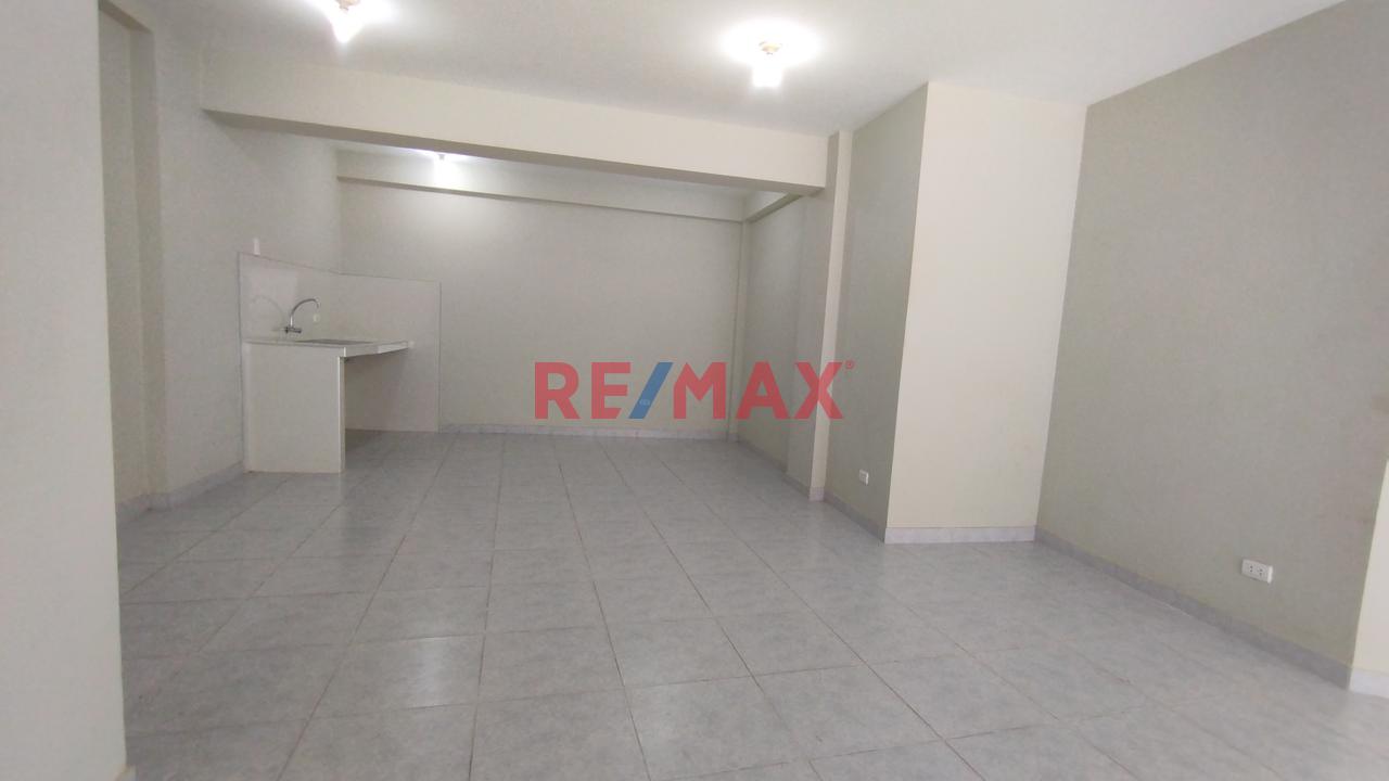 Alquiler Local Comercial - Para Todo Tipo De Negocio - 13