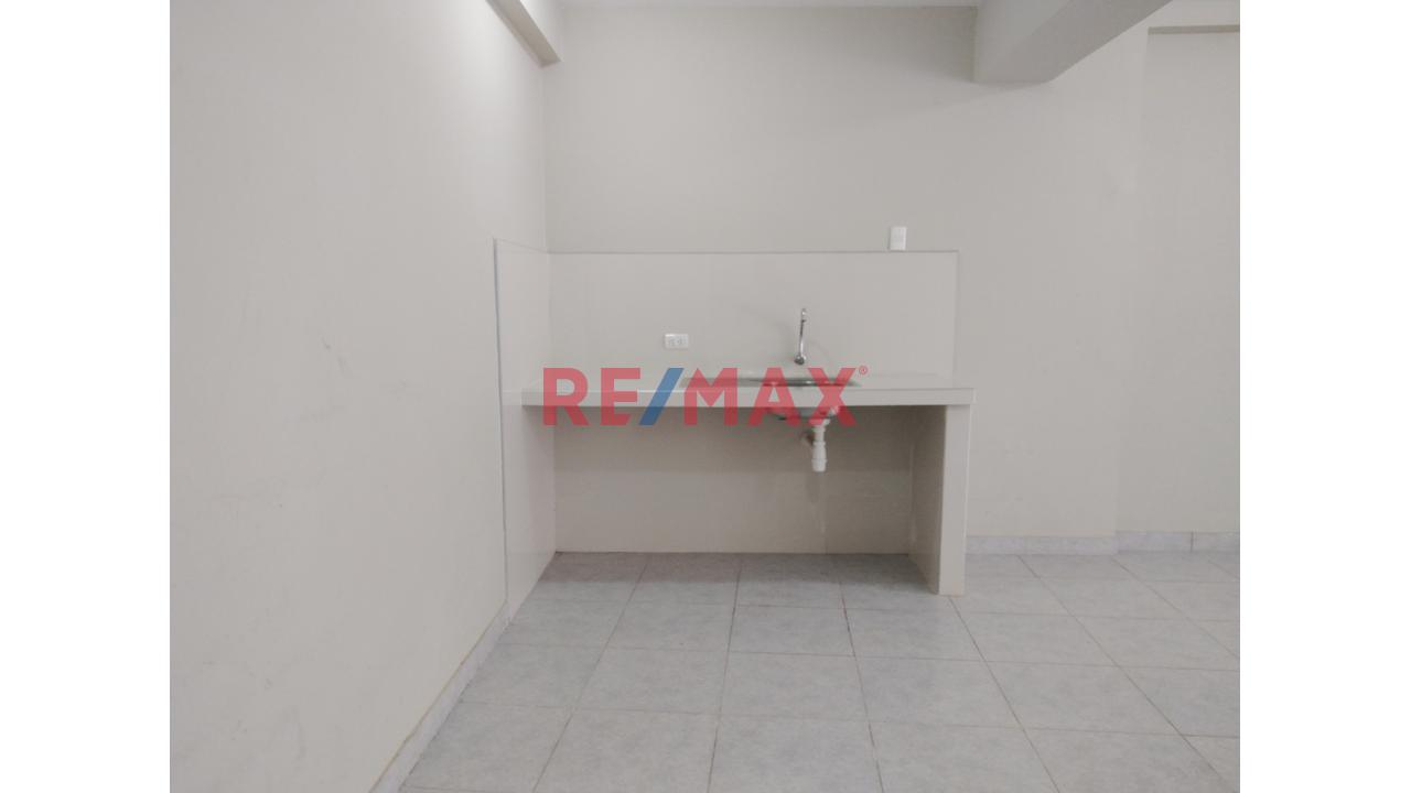 Alquiler Local Comercial - Para Todo Tipo De Negocio - 10