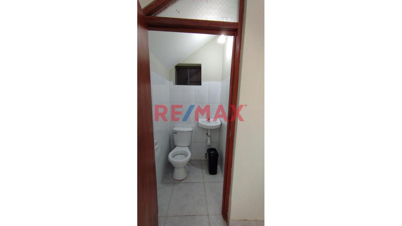 Alquiler Local Comercial - Para Todo Tipo De Negocio - 12