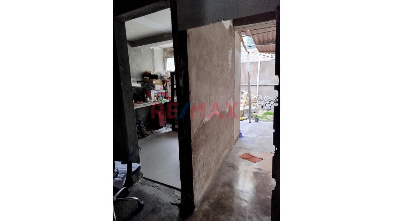 Se Vende Casa Como Terreno En Villa Solidaridad - San Juan De Miraflores - 7