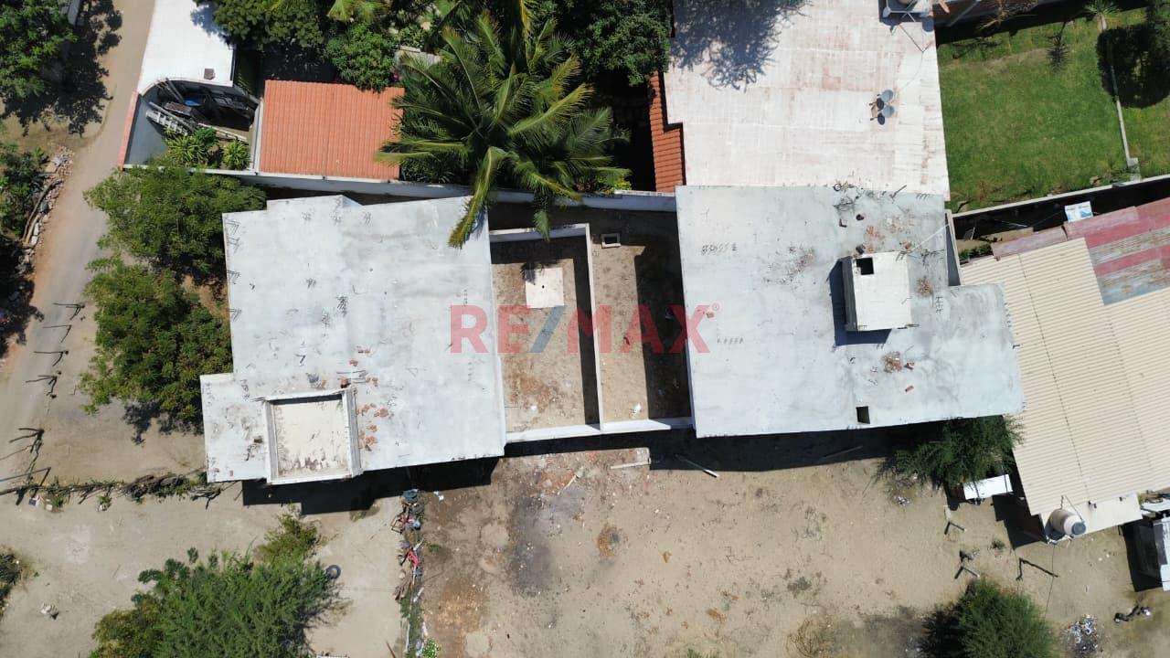 🐎 Remato Casa En Casco Gris 🌅📌 Ubicada En C.P. La Mariposa, Antes Del Grifo 🏊♂️ 203M² Terreno 🔝 Inscrita En Rrpp Para Compra Con Banco🎯 - 3