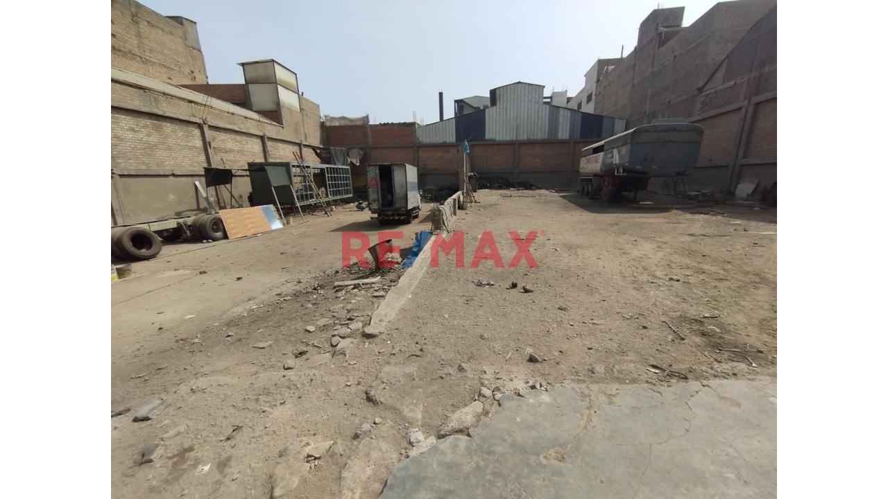 Se Vende Terreno Industrial En San Martin De Porres - 2
