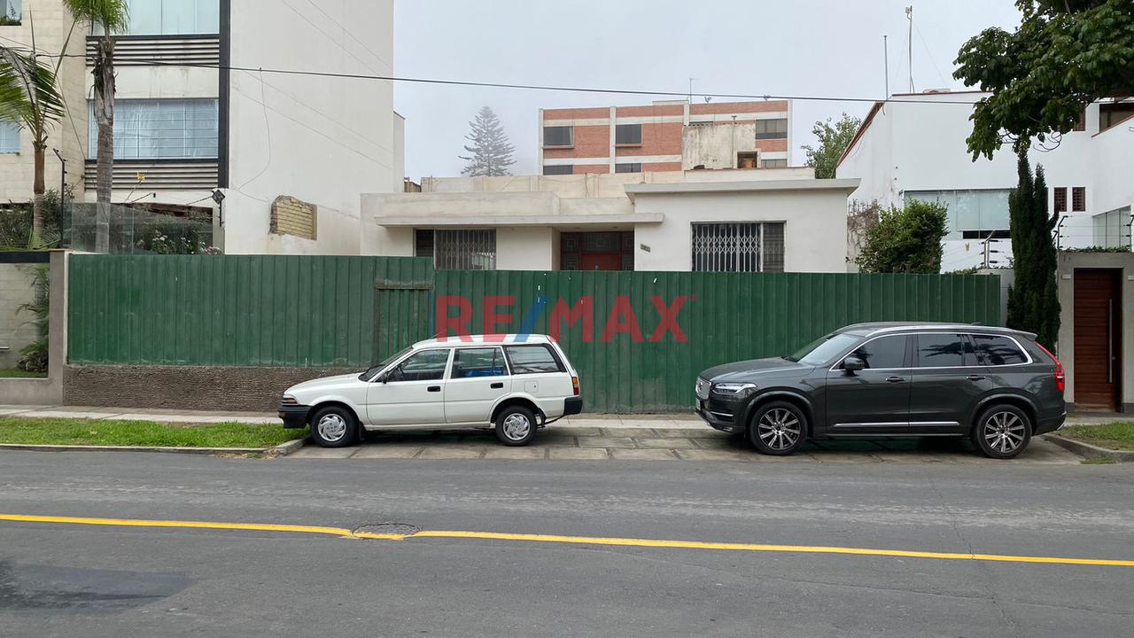 Se Alquila Casa Como Terreno En San Isidro - 12