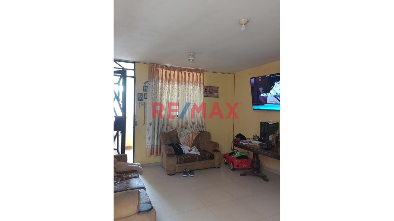 Gran Oportunidad Se Vende Casa 3 Pisos En Puente Piedra - 3
