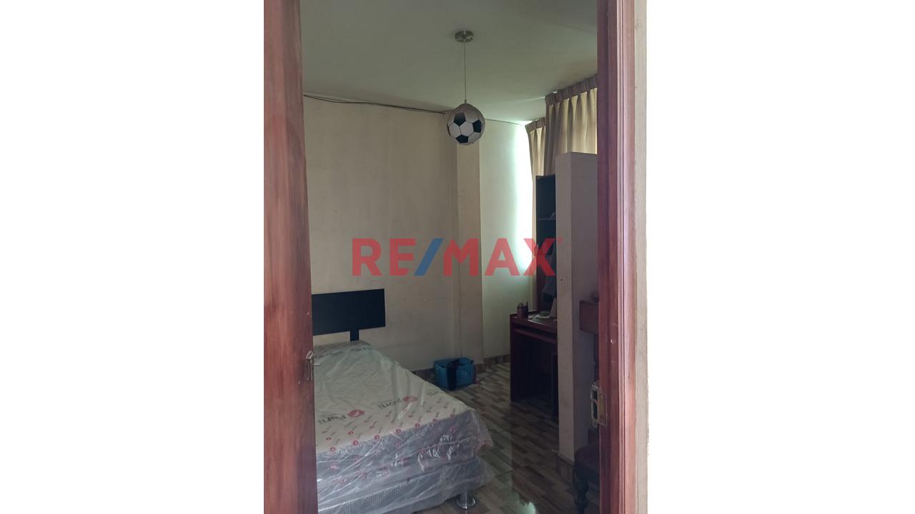 Gran Oportunidad Se Vende Casa 3 Pisos En Puente Piedra - 13