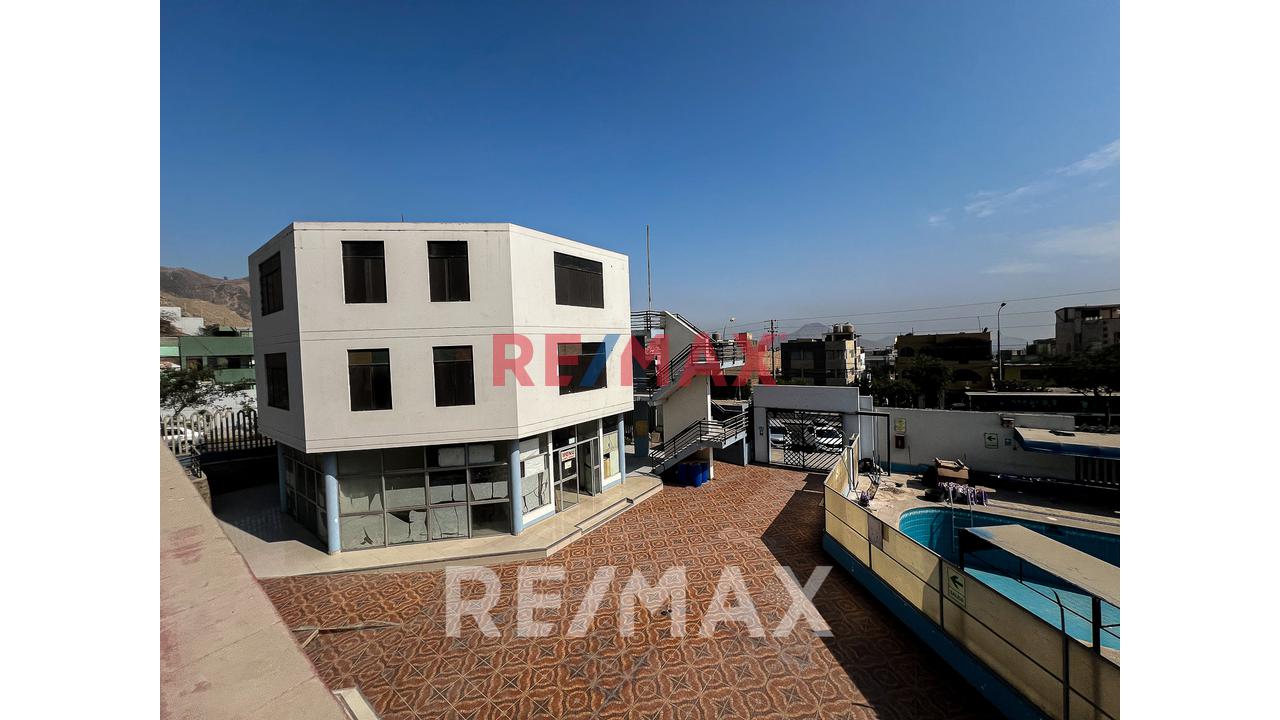 Vendo Amplio Terreno En La Molina 3,950 M2 - 7