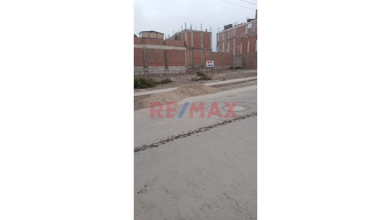 Se Vende Terreno En Urbanizacion Parque Real - Carabayllo — foto 7