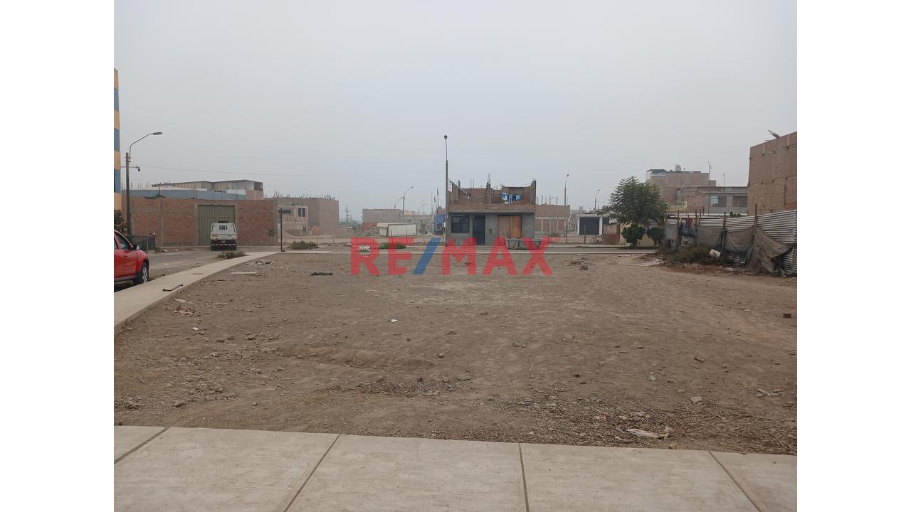 Se Vende Terreno Frente A Parque En La Urb. Santa Maria 6º Etapa, Carabayllo - 1
