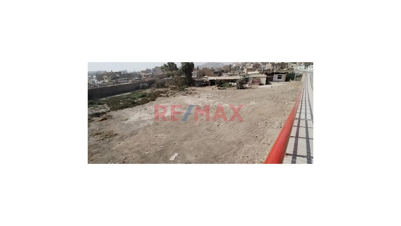 Amplio Terreno En Esquina ,En Puente Piedra: Ideal Para Vivienda O Negocio — foto 8