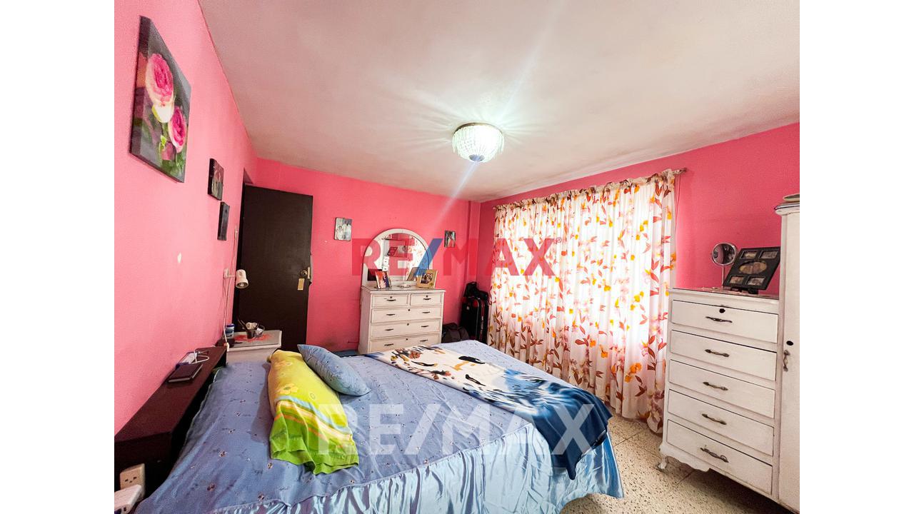 Se Vende Casa De 4 Pisos En Esquina A Una Cuadra De La Estacion Atocongo En Sjm - 9