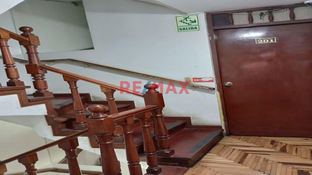 Vendo Casa 4 Pisos Zona Altamente Comercial - San Juan De Lurigancho — foto 5
