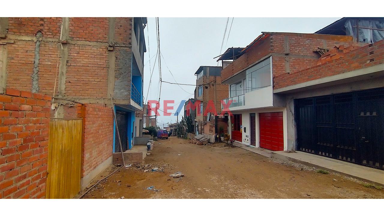 🏡 Oportunidad Unica ,Ocasión Venta De Terreno 120M2  Ventanilla !!  En Nuevo Pachacutec. — foto 3