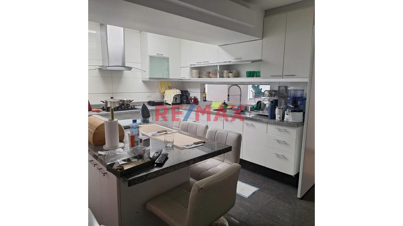 Exclusivo Departamento De 179 Mts Vista A Calle Ascensor Directo — foto 6