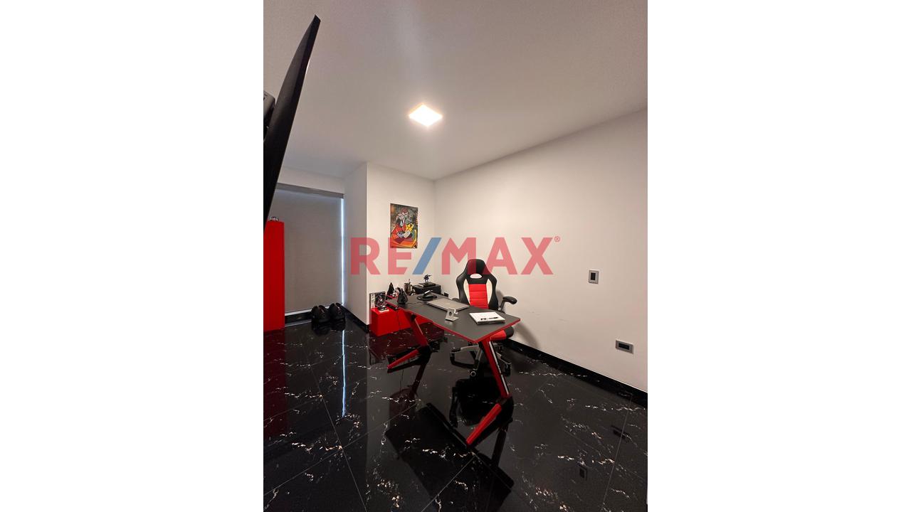Duplex De Lujo En Monterrico Con Espectacular Vista A Valle Hermoso Surco — foto 2