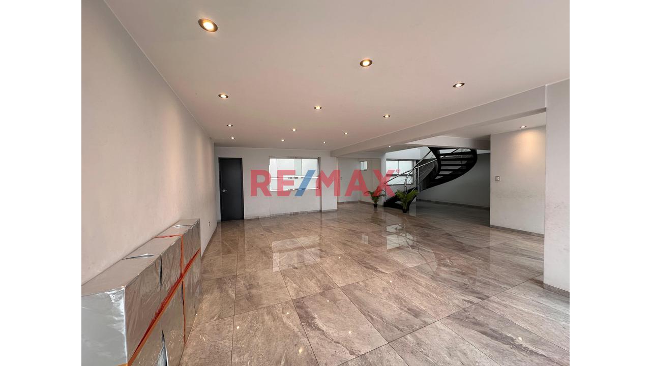 Duplex De Lujo En Monterrico Con Espectacular Vista A Valle Hermoso Surco — foto 15