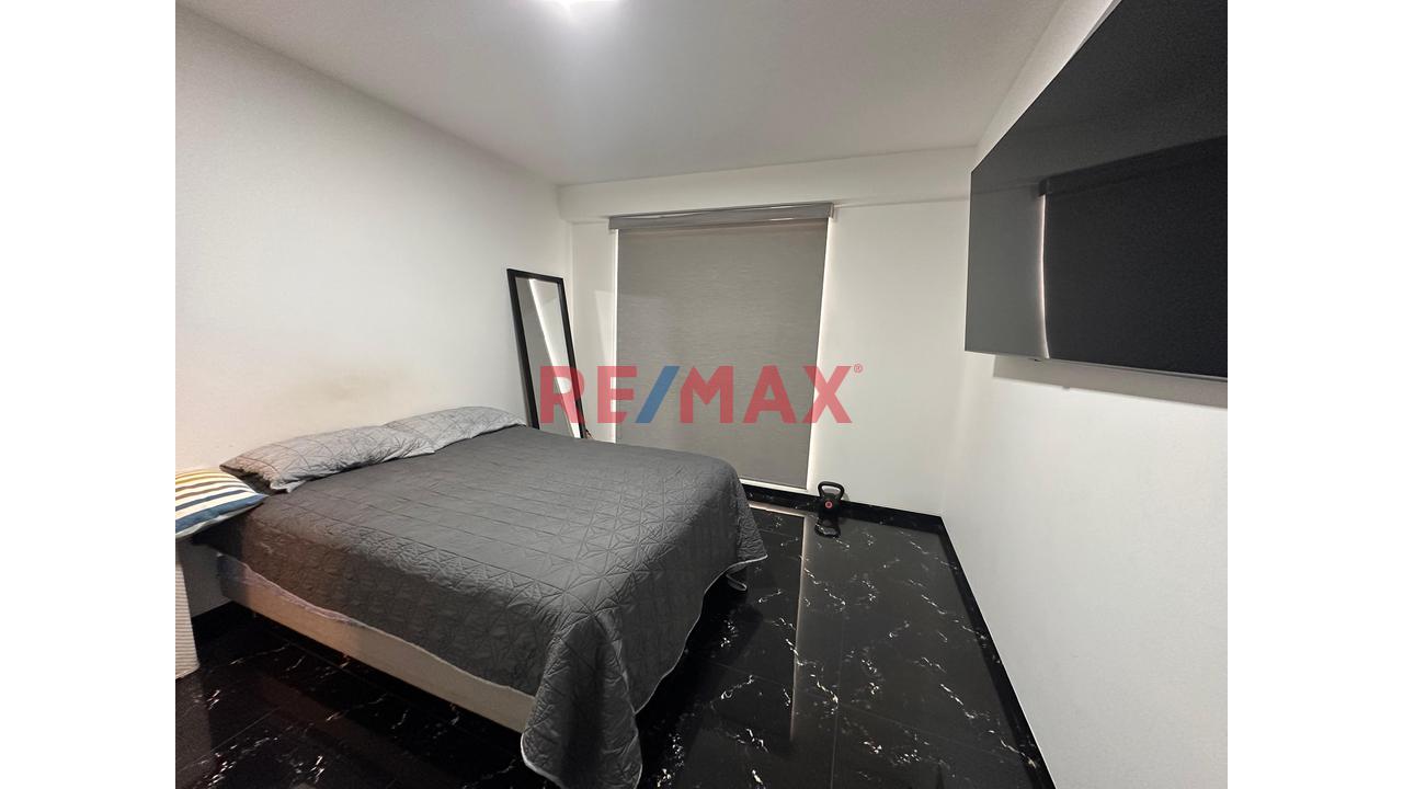 Duplex De Lujo En Monterrico Con Espectacular Vista A Valle Hermoso Surco — foto 3