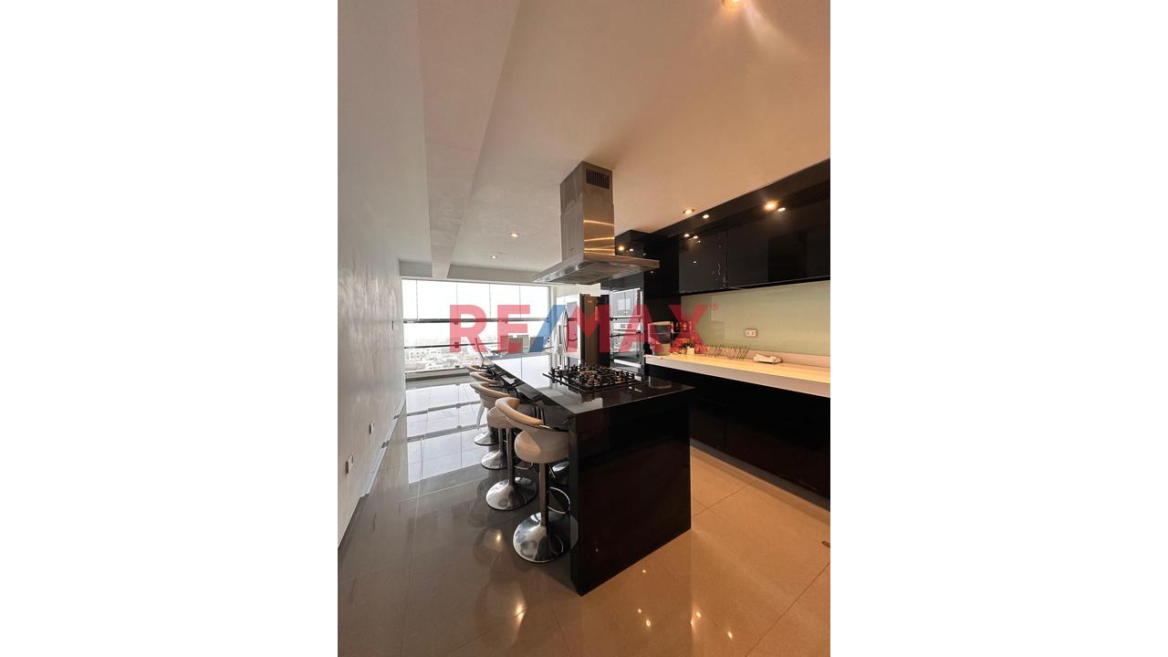 Duplex De Lujo En Monterrico Con Espectacular Vista A Valle Hermoso Surco — foto 13