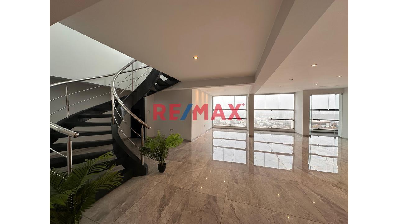 Duplex De Lujo En Monterrico Con Espectacular Vista A Valle Hermoso Surco