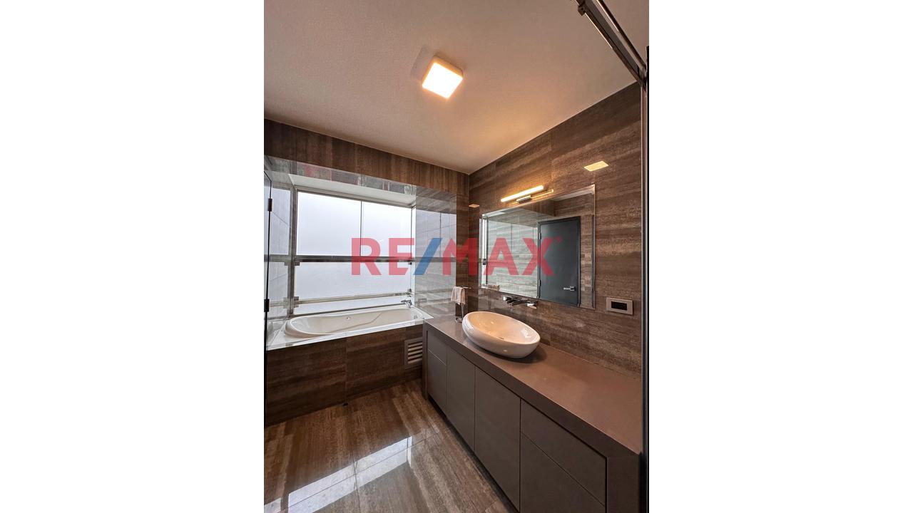 Duplex De Lujo En Monterrico Con Espectacular Vista A Valle Hermoso Surco — foto 7