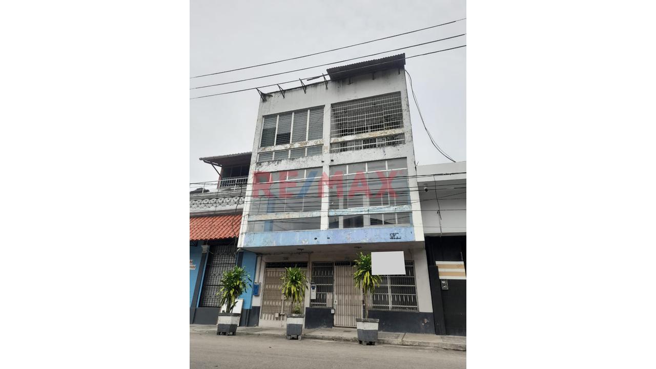 Gran Oportunidad De Inversión Inmobiliaria Cerca A Plaza De Armas De Iquitos - 1