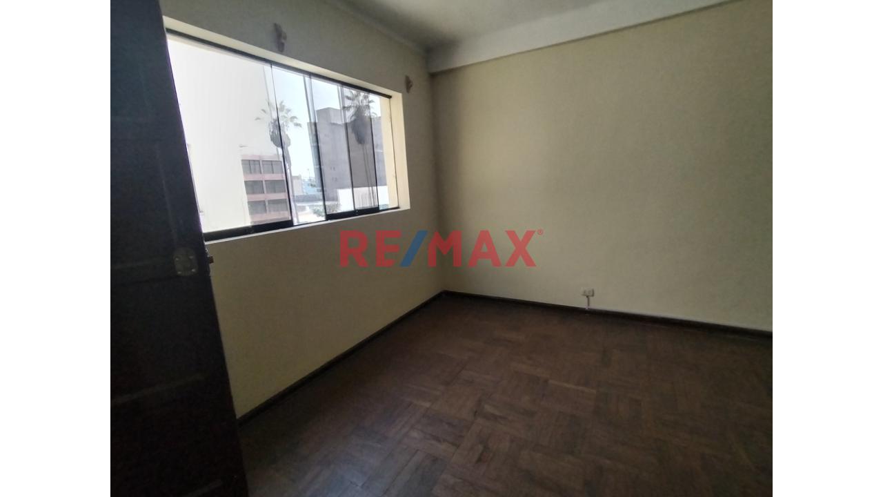 ¡Se Vende Departamento En Tercer Piso - Dentro De Quinta - Remodelado! - 7