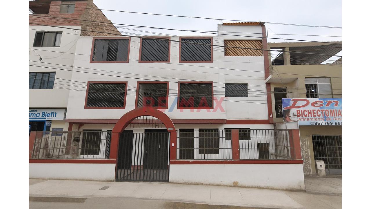 Edificio En Alquiler Cerca A La Municipalidad De Comas - 1