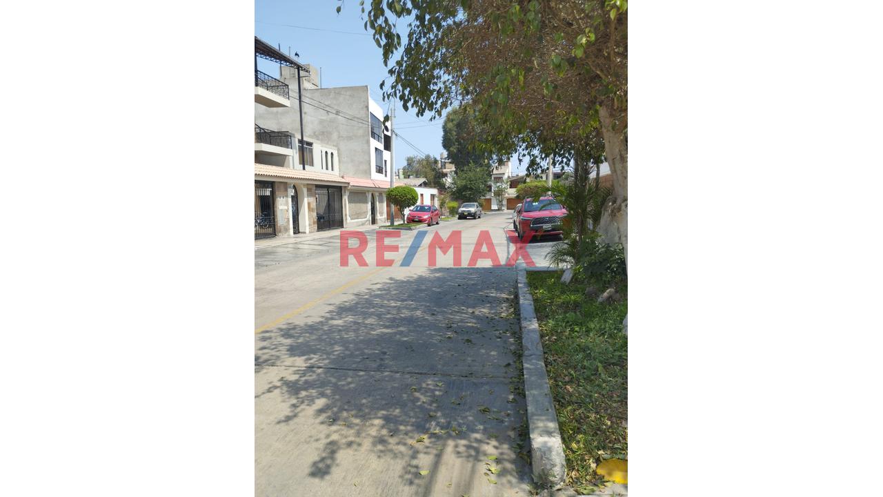 Vendo Amplia Casa En San Borja — foto 4
