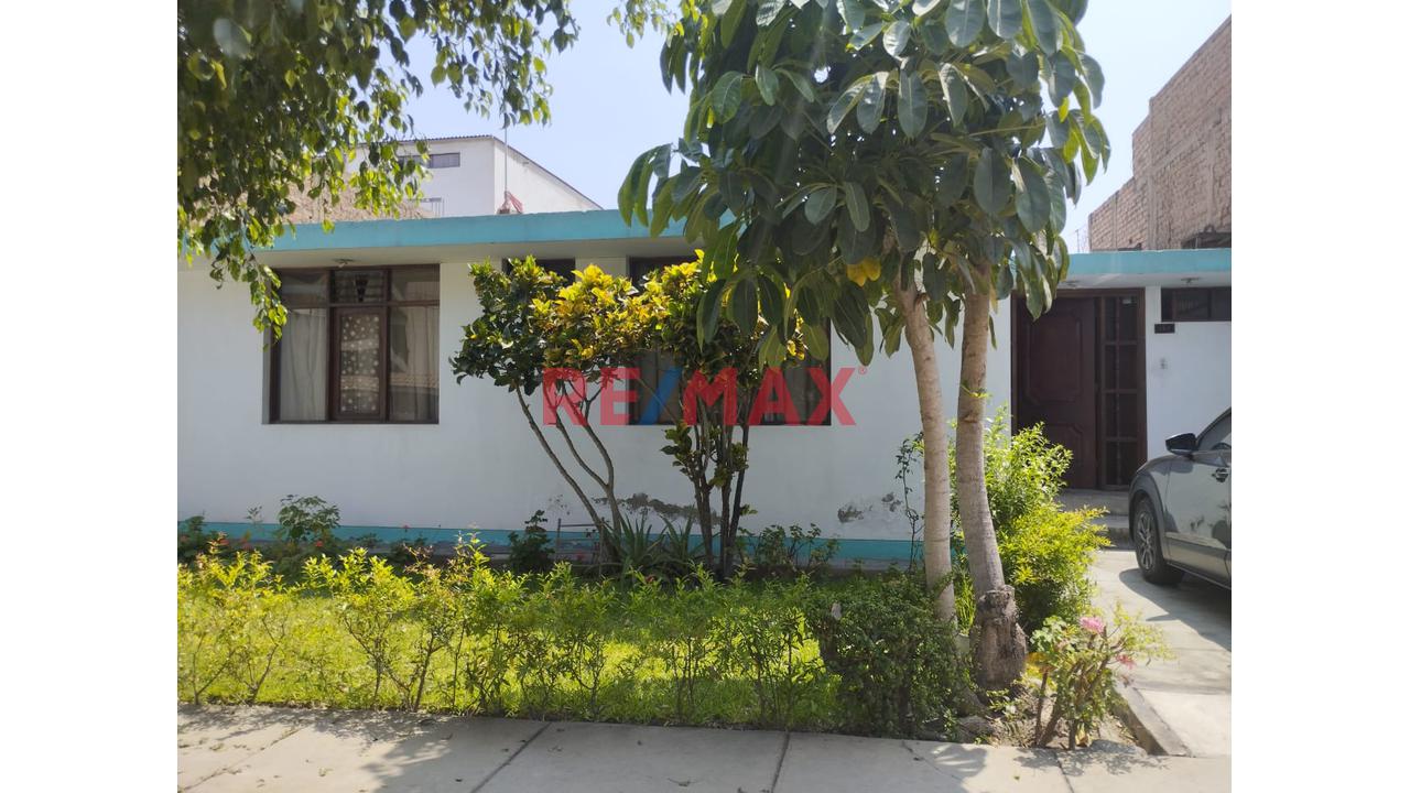 Vendo Amplia Casa En San Borja — foto 3