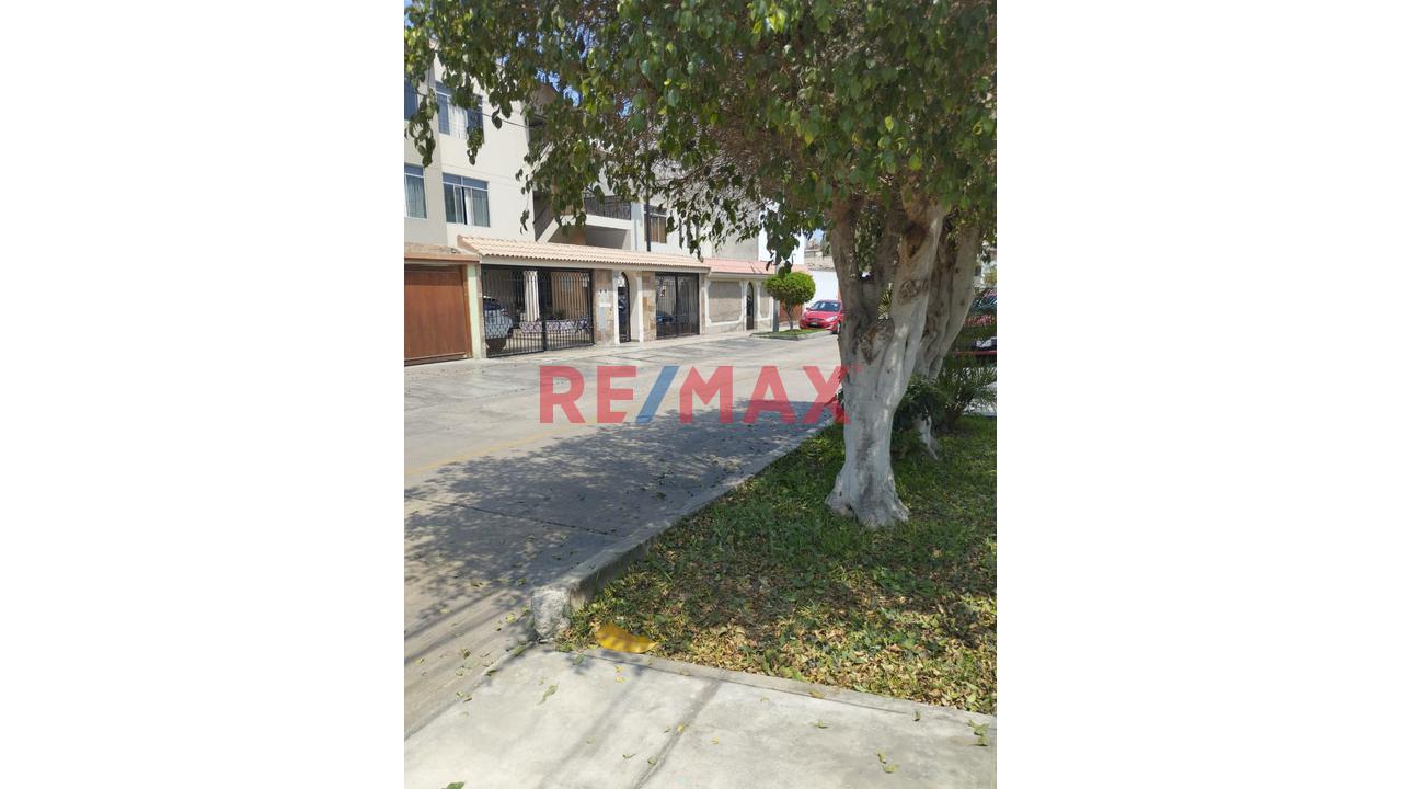 Vendo Amplia Casa En San Borja — foto 5