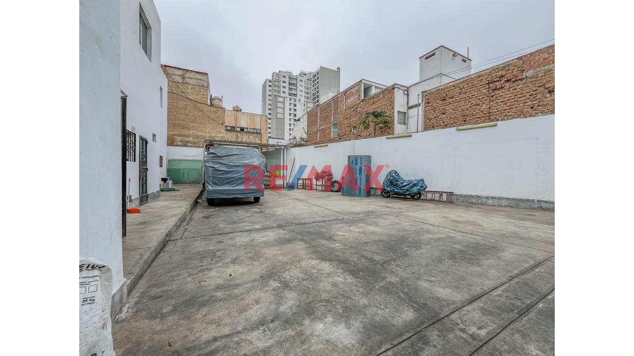 Se Vende Amplia Casa En Esquina Para Proyecto Inmobiliario - 19