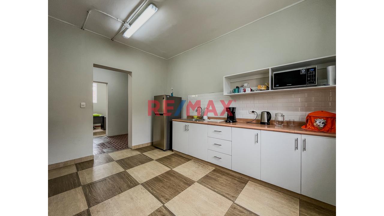 Se Vende Amplia Casa En Esquina Para Proyecto Inmobiliario - 5