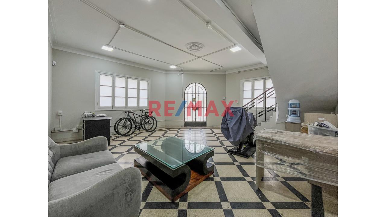 Se Vende Amplia Casa En Esquina Para Proyecto Inmobiliario - 21