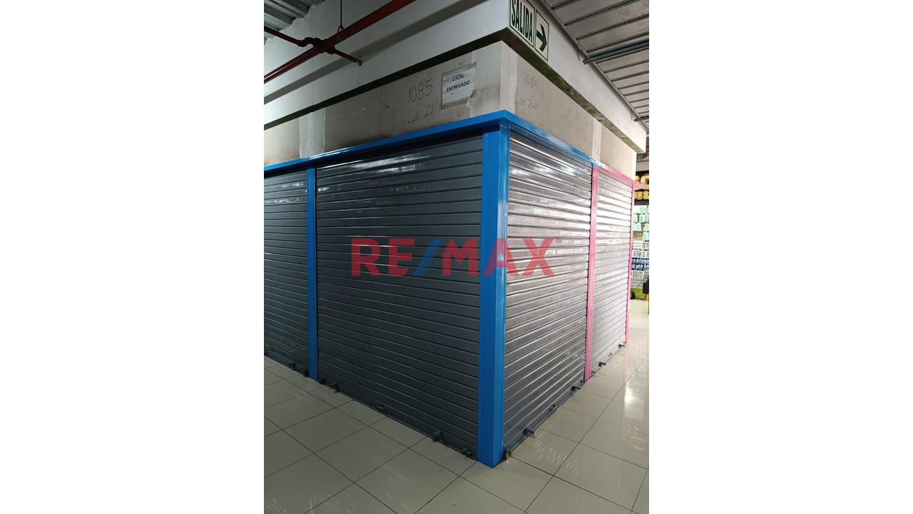 Vendo Tienda En Primer Piso En Centro Comercial Malvinas Plaza - Av Argentina 608 - 2