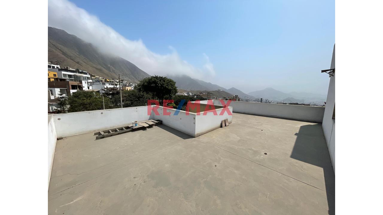 Se Vende Amplio Y Acogedor Duplex En Piso 2 - Portada Del Sol La Molina - 18