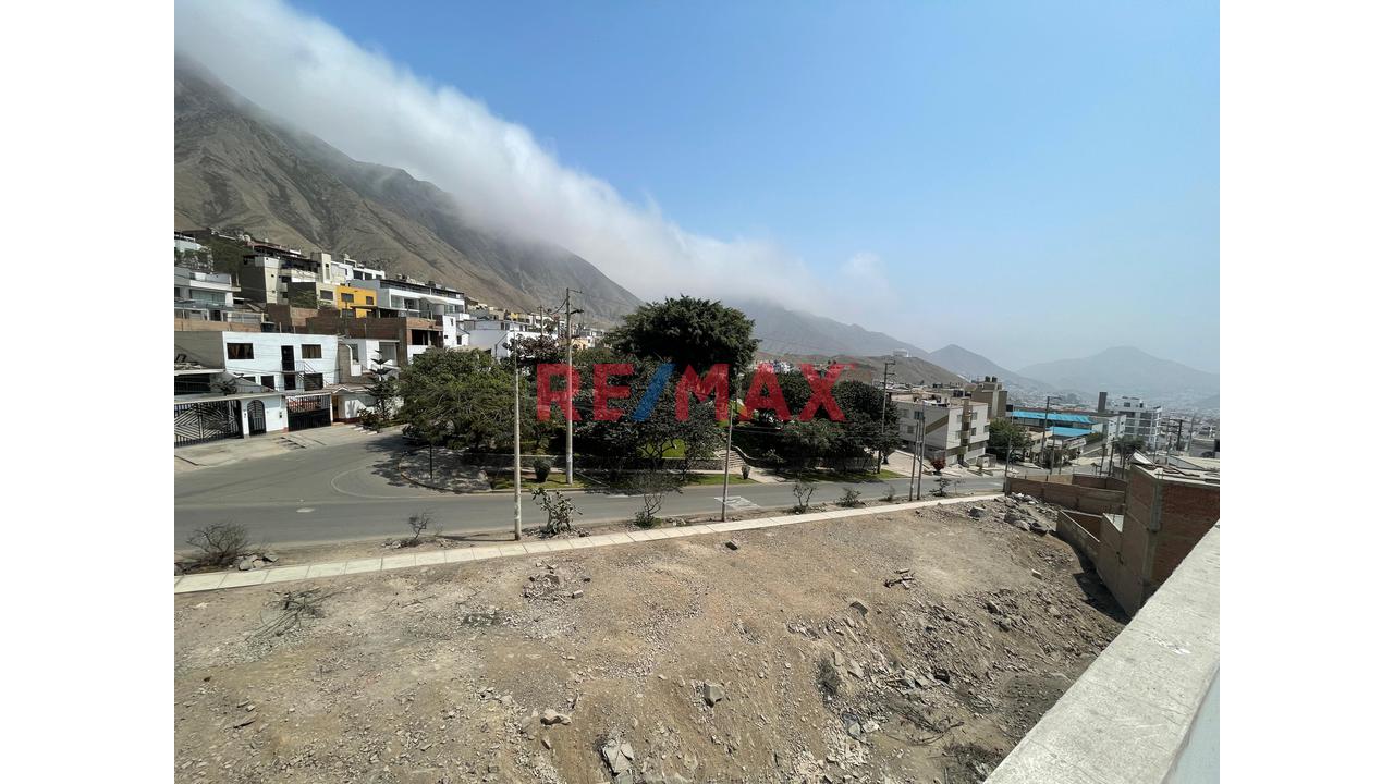 Se Vende Amplio Y Acogedor Duplex En Piso 2 - Portada Del Sol La Molina - 17