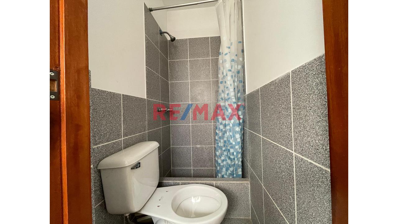 Se Vende Amplio Y Acogedor Duplex En Piso 2 - Portada Del Sol La Molina - 9