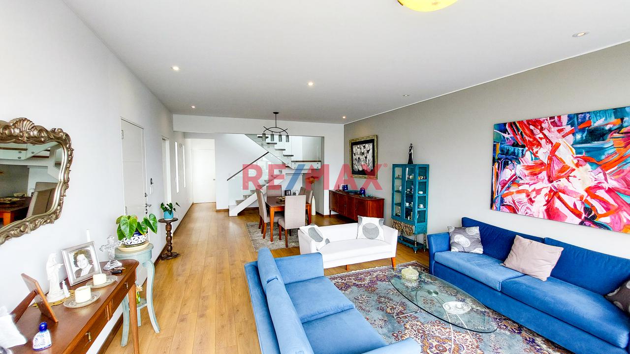 Duplex En Venta - Limite Miraflores Y San Isidro - Cerca  Al Ovalo Gutierrez — foto 2