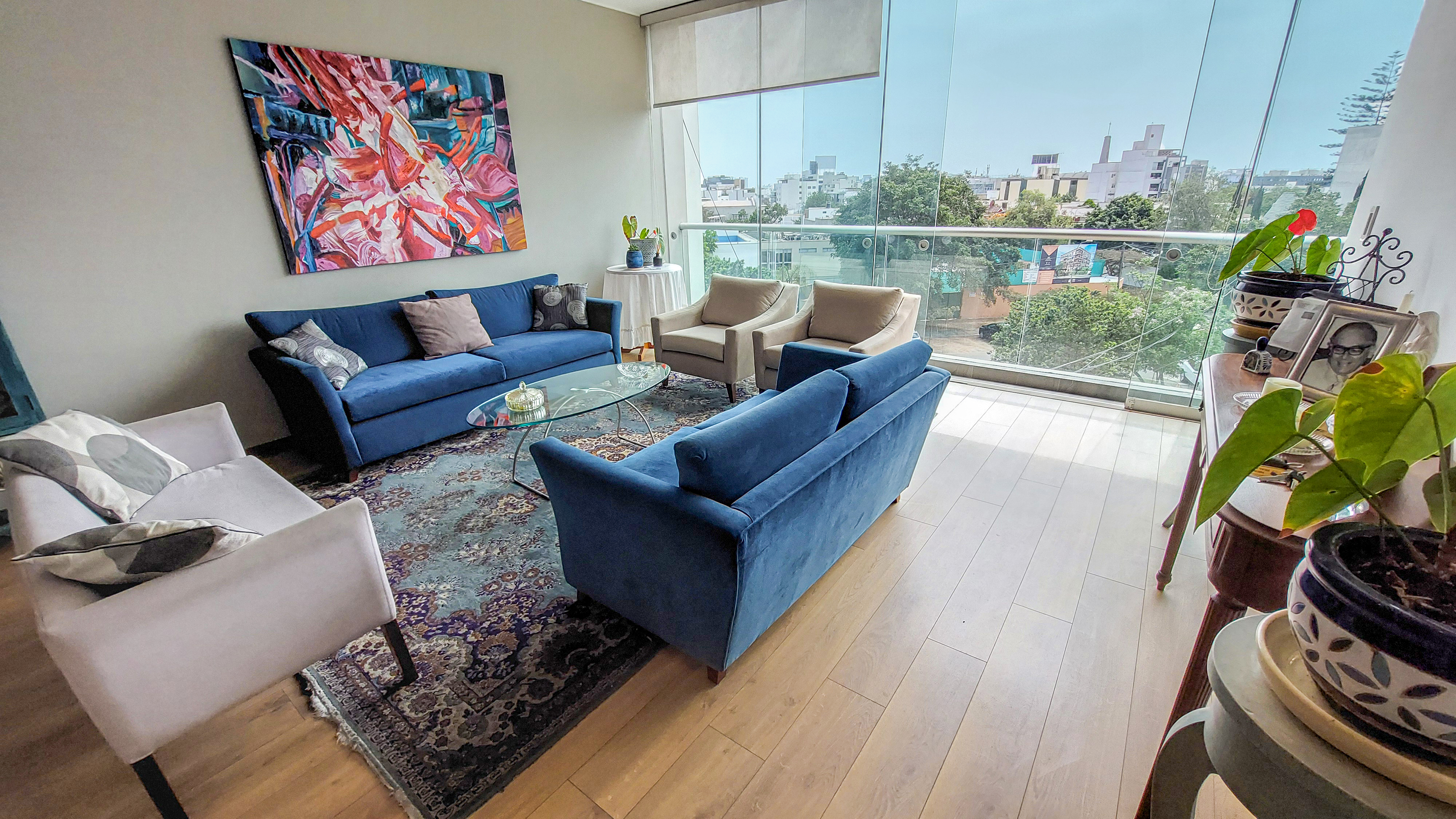 Duplex En Venta - Limite Miraflores Y San Isidro - Cerca  Al Ovalo Gutierrez
