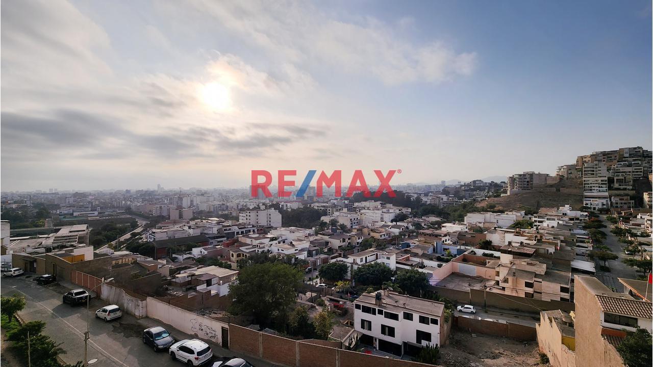 Se Vende Duplex !Descubre Tu Nuevo Hogar Con La Mejor Vista De Surco! 🌟