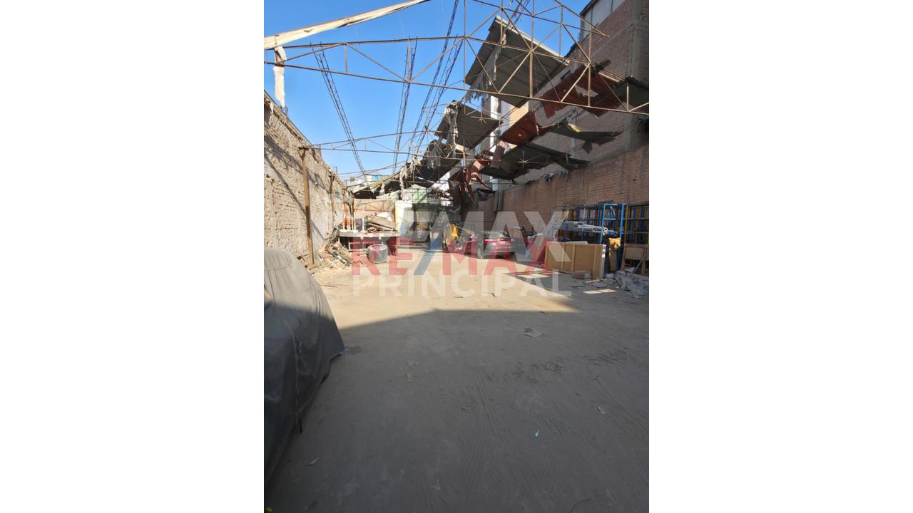 Se Vende Local Comercial En Surquillo - 8