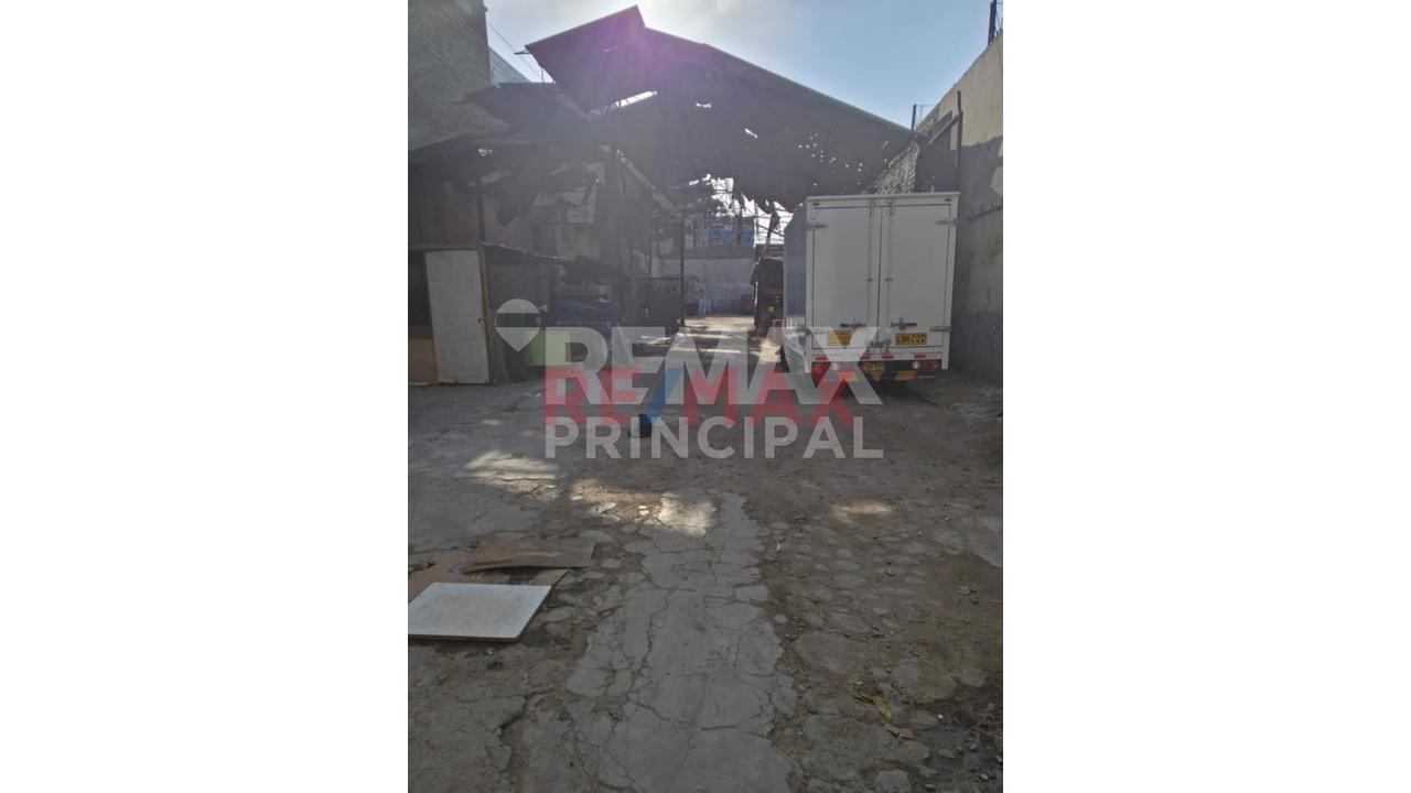 Se Vende Local Comercial En Surquillo - 10