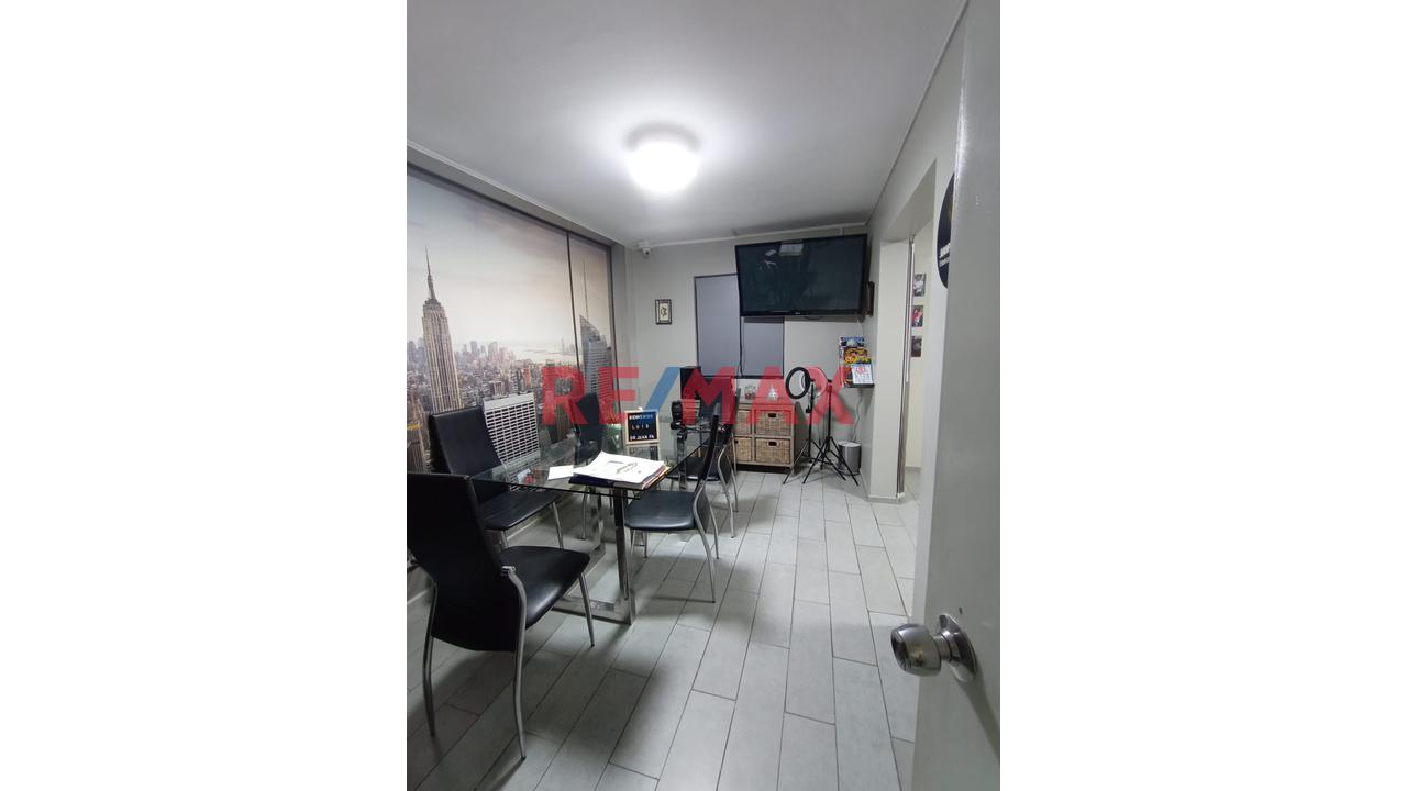 ¡Oportunidad Única En Salamanca Ate! Casa En Venta En La Calle Agustín De Zárate — foto 8