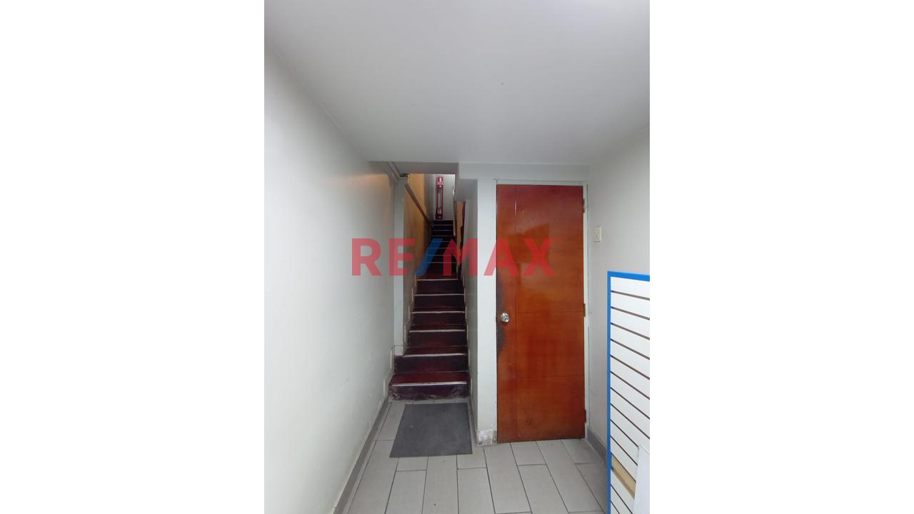 ¡Oportunidad Única En Salamanca Ate! Casa En Venta En La Calle Agustín De Zárate — foto 3