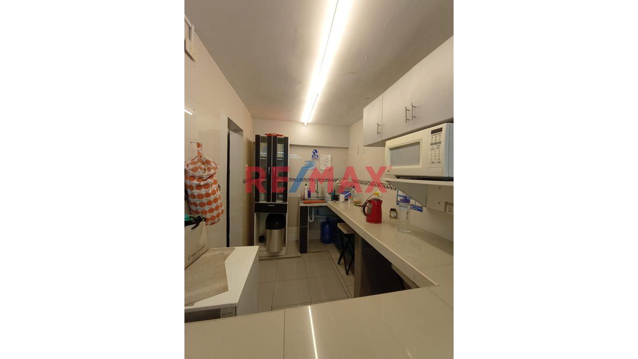 ¡Oportunidad Única En Salamanca Ate! Casa En Venta En La Calle Agustín De Zárate — foto 10