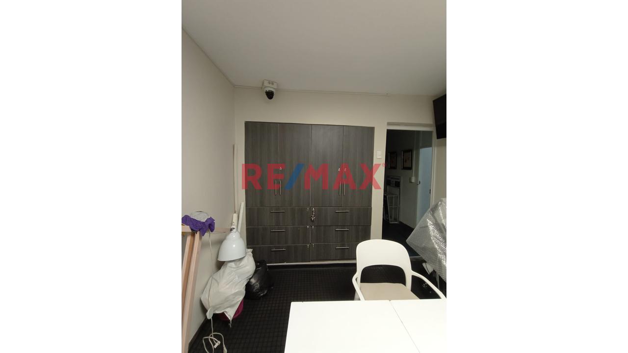 ¡Oportunidad Única En Salamanca Ate! Casa En Venta En La Calle Agustín De Zárate — foto 6